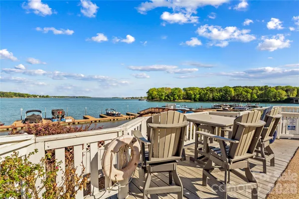 $375,000 | 7831 Spinnaker Bay Drive, Sherrills Ford, NC 28673