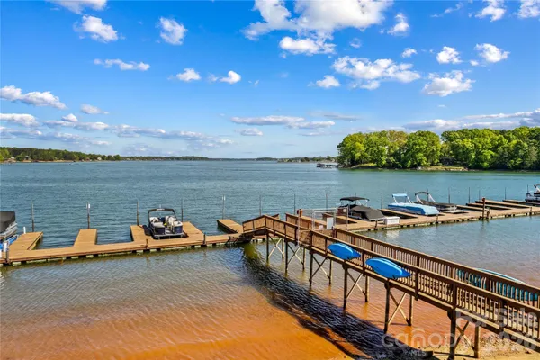 $375,000 | 7831 Spinnaker Bay Drive, Sherrills Ford, NC 28673