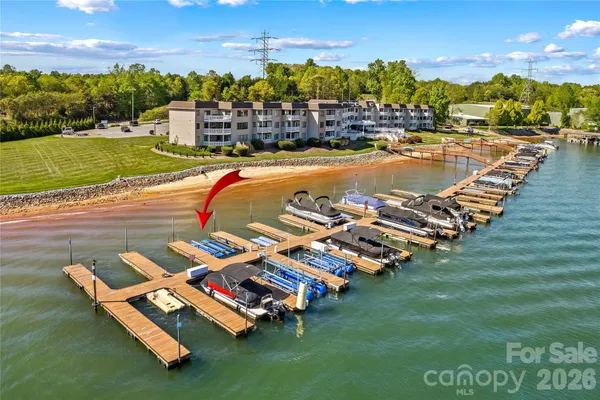 $375,000 | 7831 Spinnaker Bay Drive, Sherrills Ford, NC 28673