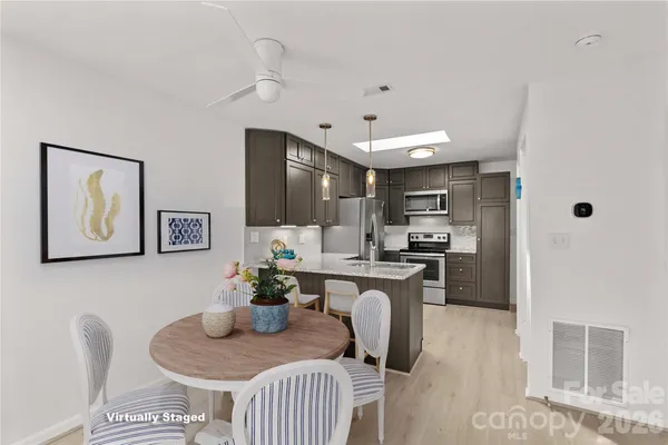 $375,000 | 7831 Spinnaker Bay Drive, Sherrills Ford, NC 28673