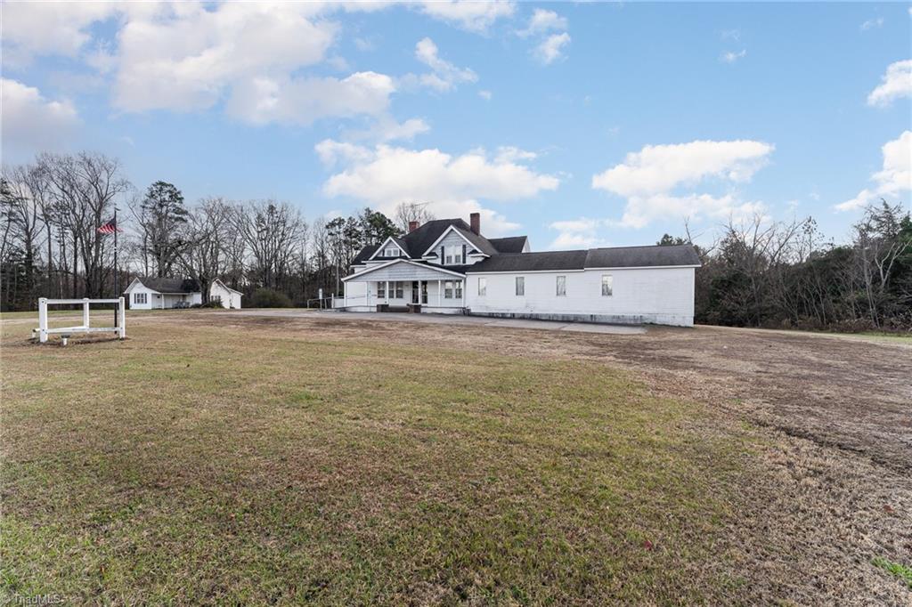 3590 Pride's Road East Bend, NC 27018 - Photo 30 of 37 Gallery Image 30