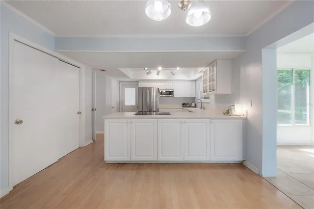 $645,000 | 13313 Golf Crest Circle, Tampa, FL 33618