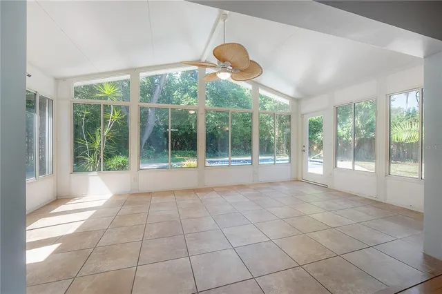 $645,000 | 13313 Golf Crest Circle, Tampa, FL 33618