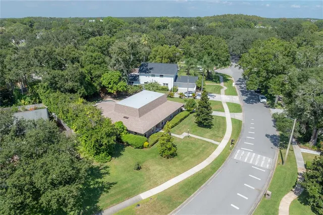 $645,000 | 13313 Golf Crest Circle, Tampa, FL 33618