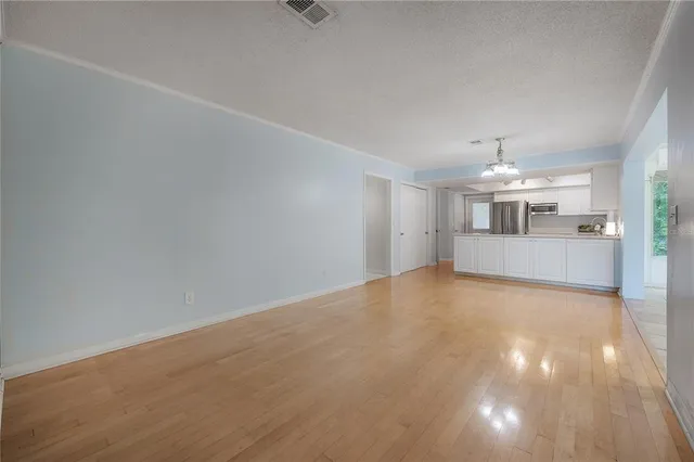 $645,000 | 13313 Golf Crest Circle, Tampa, FL 33618