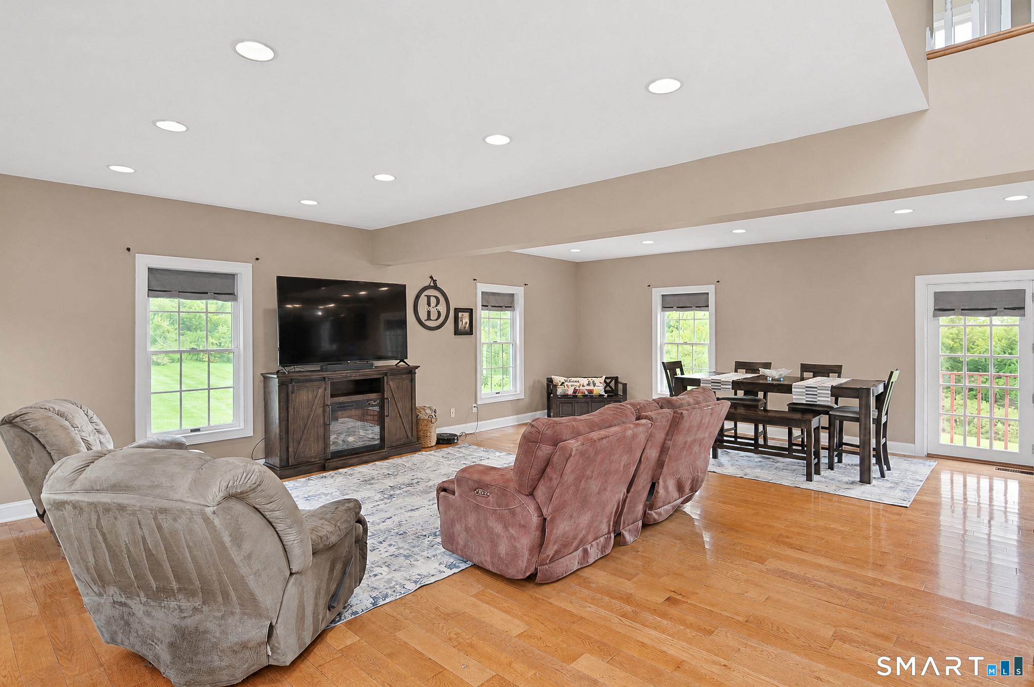 42 B Great Ring Road Newtown, CT 06482 - Photo 2 of 40 Gallery Image 2