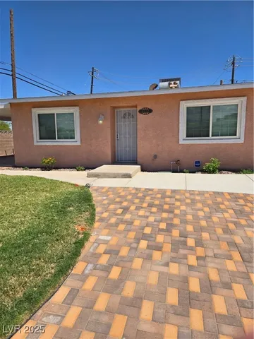 $345,000 | 1972 H Street, Las Vegas, NV 89106