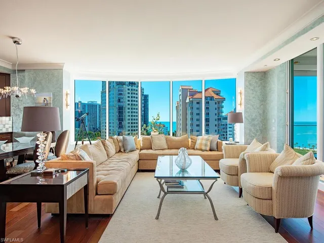 $3,395,000 | 60 Seagate Drive, Unit 1001, Naples, FL 34103