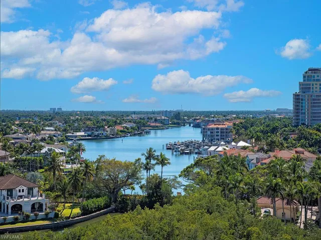 $3,395,000 | 60 Seagate Drive, Unit 1001, Naples, FL 34103