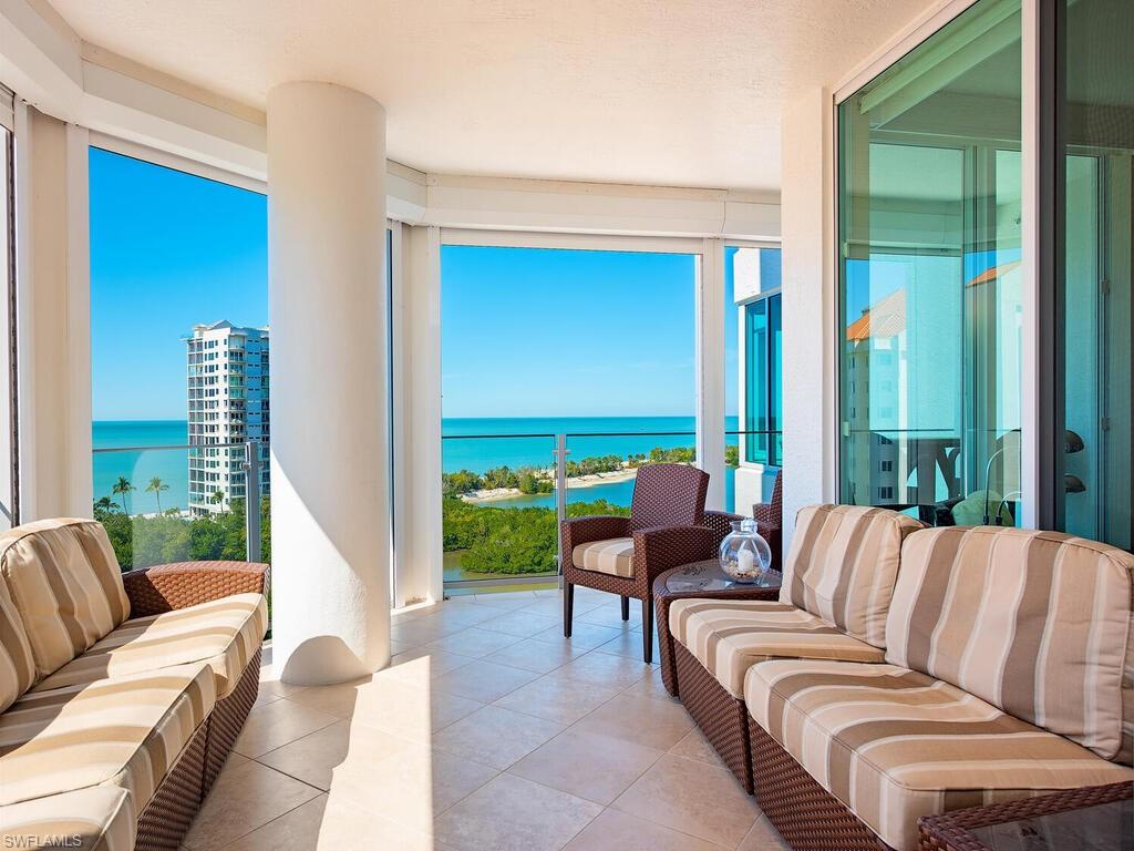 60 Seagate Drive, Unit 1001 Naples, FL 34103 - Photo 4 of 20