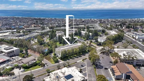 $949,000 | 200 McNeil Lane, Unit 204, Newport Beach, CA 92663