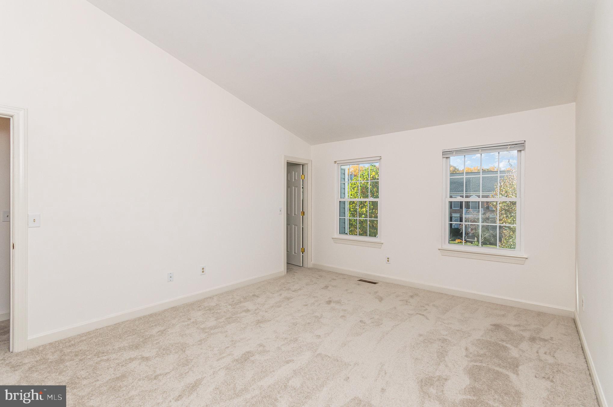 16033 Kings Mountain Road Woodbridge, VA 22191 - Photo 22 of 46 Primary Bedroom. Windows and Closet