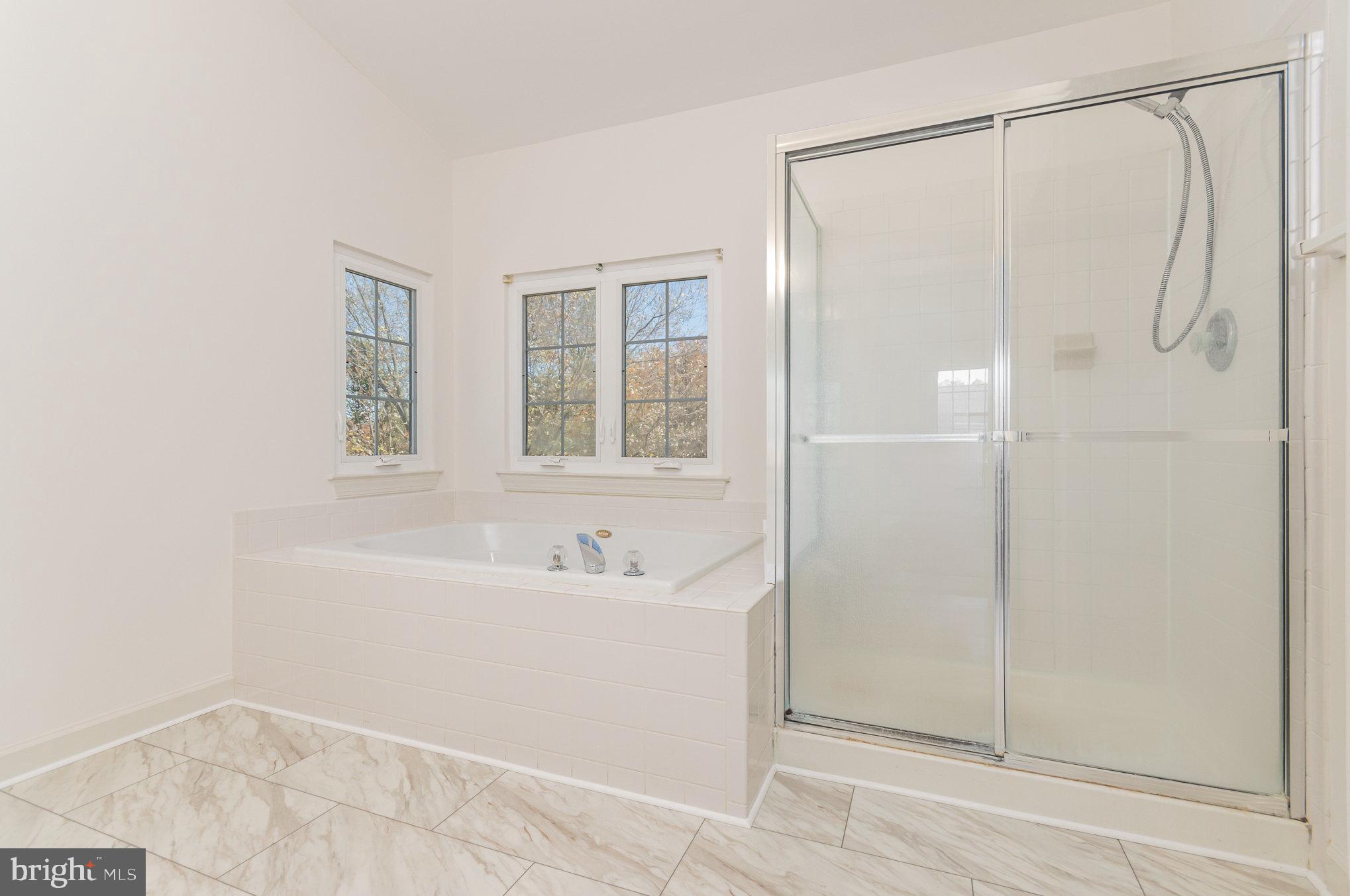 16033 Kings Mountain Road Woodbridge, VA 22191 - Photo 24 of 46 Primary Bathroom