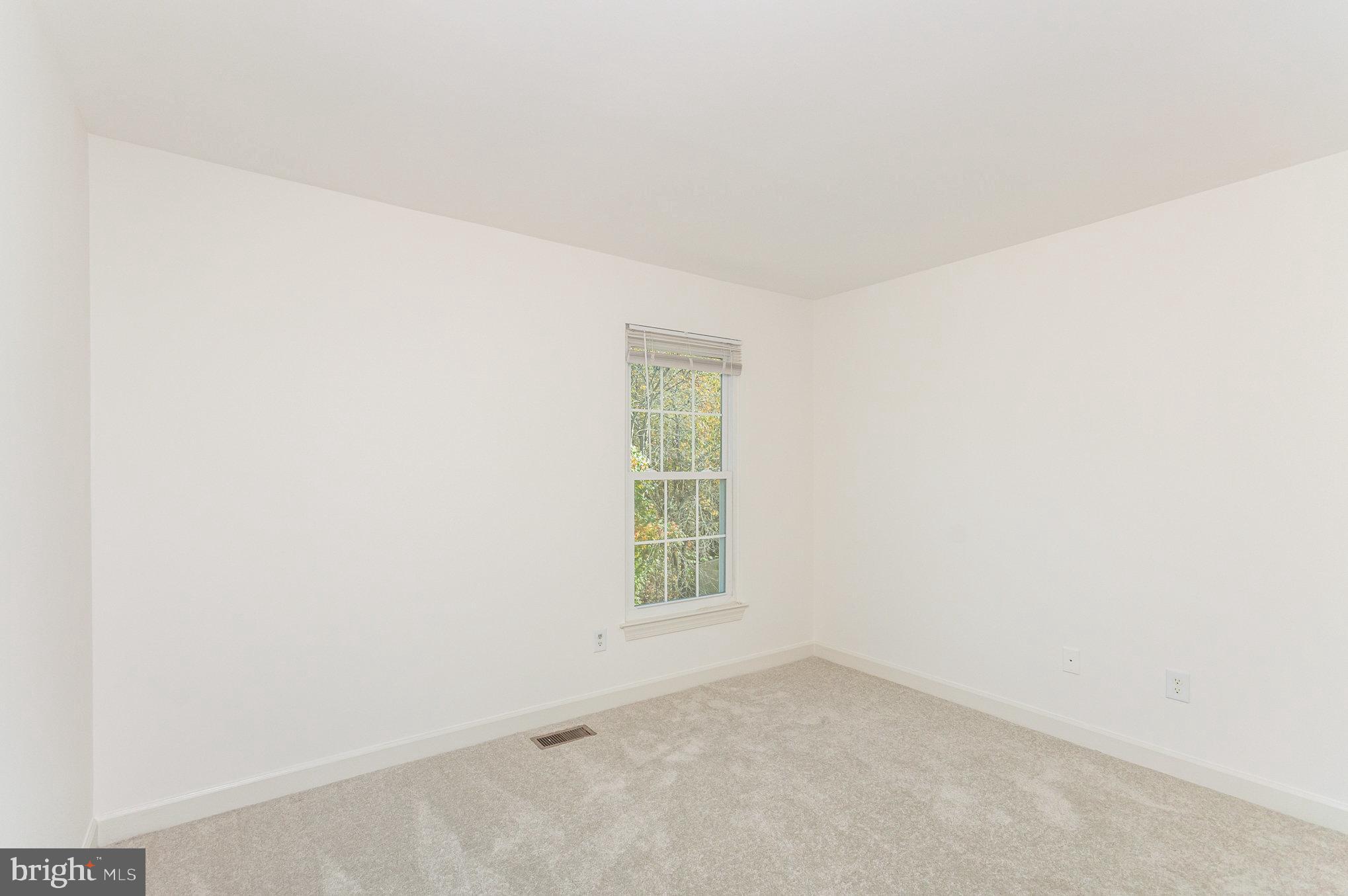 16033 Kings Mountain Road Woodbridge, VA 22191 - Photo 31 of 46 2nd bedroom that overlooks the backyard