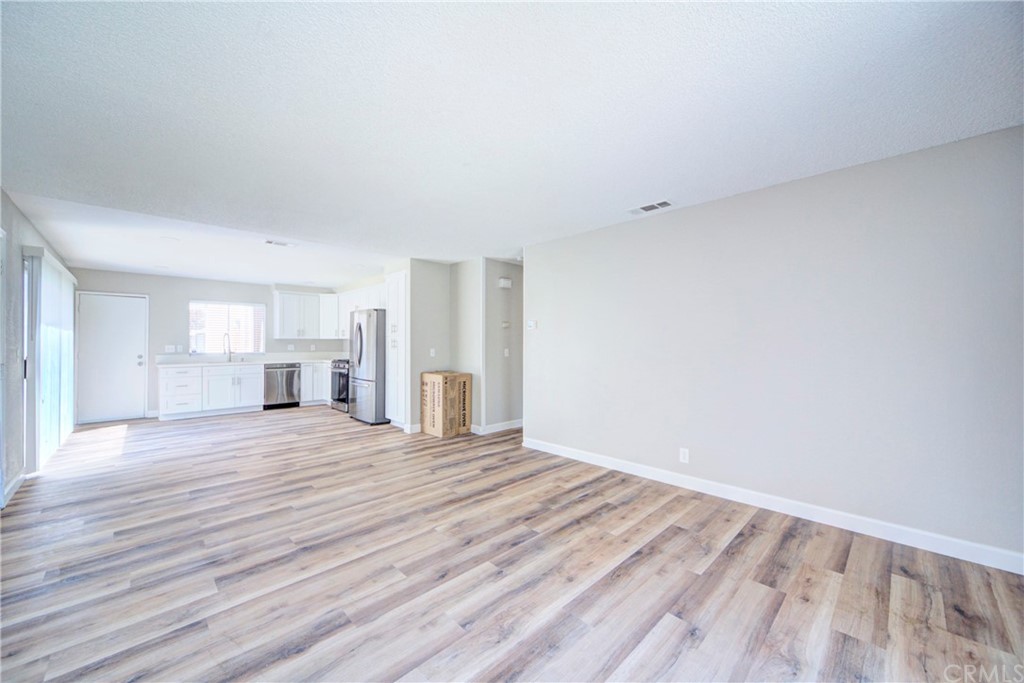 44554 La Paz Road Temecula, CA 92592 - Photo 9 of 21