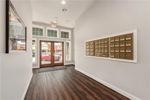 $1,050 | 401 North Main Street, Unit 204, Bryan, TX 77803