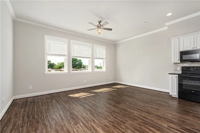 $1,050 | 401 North Main Street, Unit 204, Bryan, TX 77803