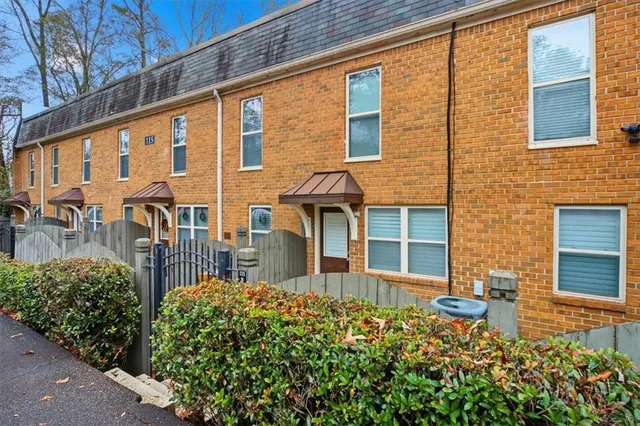 $295,000 | 115 Winding River Drive, Unit B, Atlanta, GA 30350
