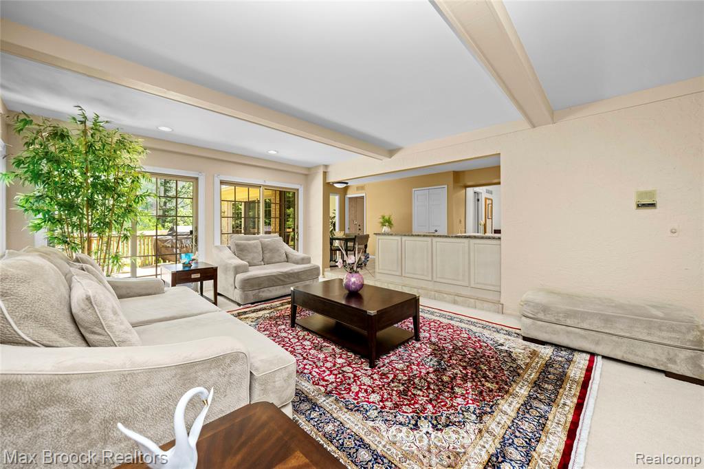 31223 Country Ridge Circle Farmington Hills, MI 48331 - Photo 27 of 62
