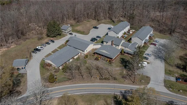 $3,500,000 | 1-18 Willow Way, Rhinebeck, NY 12572