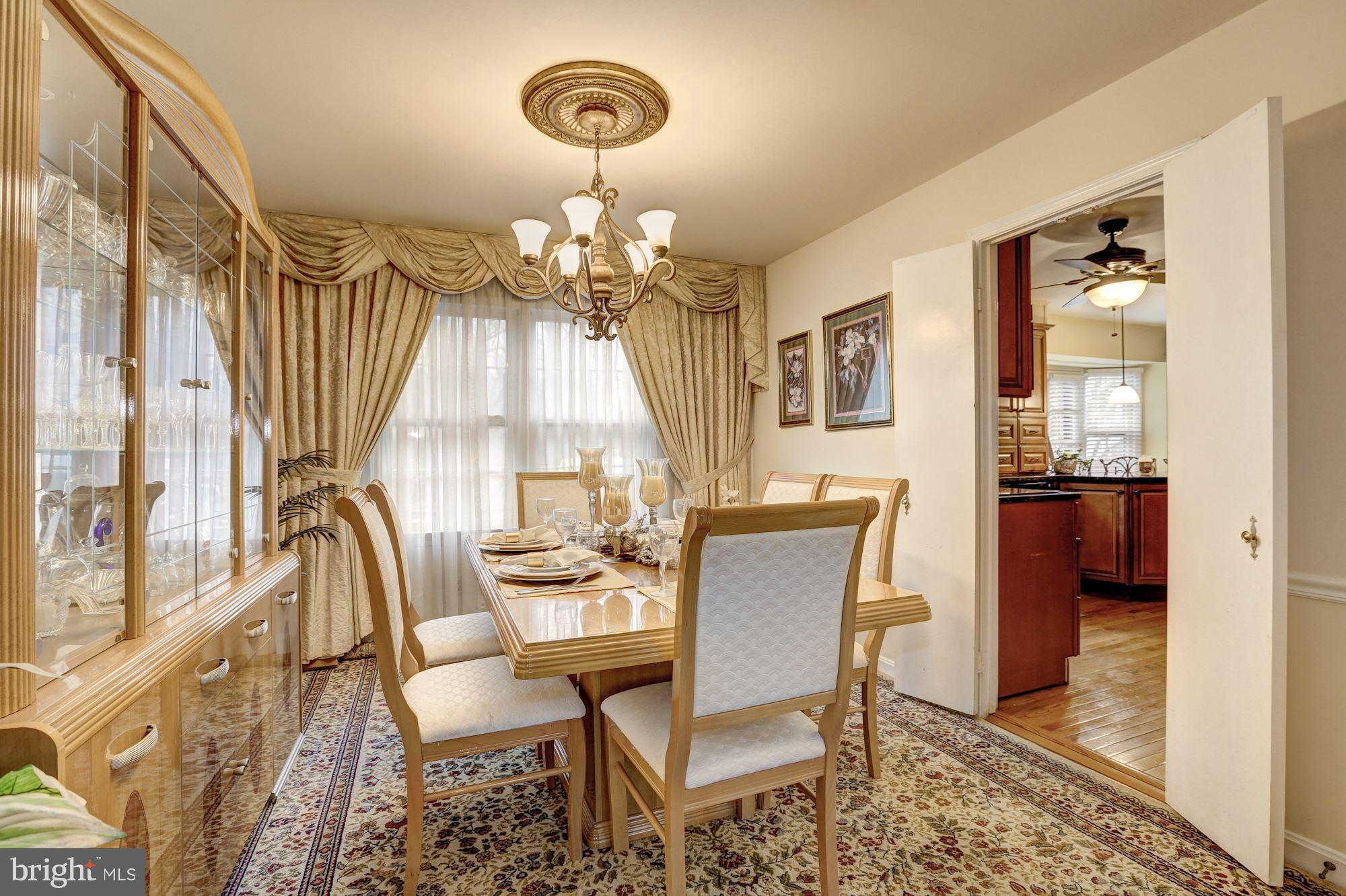 809 Bonifant Road Silver Spring, MD 20905 - Photo 8 of 30 Dining Room