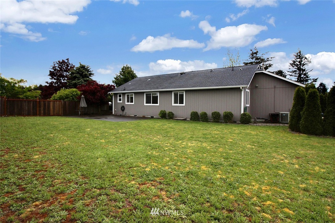 18310 Guava Street Southwest Rochester, WA 98579 - Photo 17 of 19