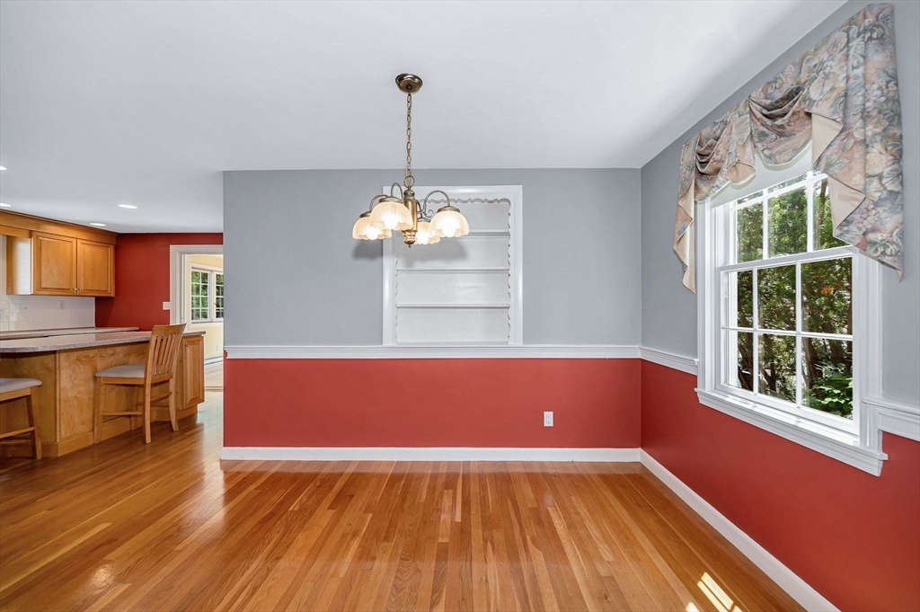 6 Peter Road North Reading, MA 01864 - Photo 7 of 39