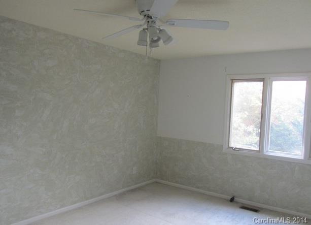 4811 Rounding Run Road, Unit 11 Charlotte, NC 28277 - Photo 9 of 10