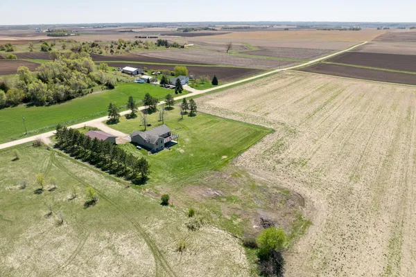$575,000 | 24215 Joan Avenue, Hampton, MN 55031