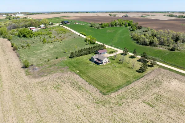 $575,000 | 24215 Joan Avenue, Hampton, MN 55031