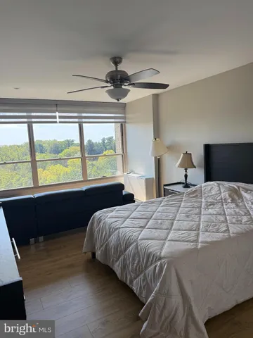 $350,000 | 1001 City Avenue, Unit E1129, Wynnewood, PA 19096