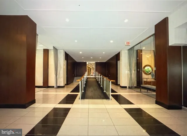 a view of a tennis court