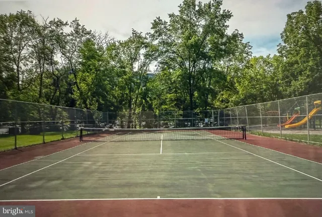 a sign that is on the side of the building