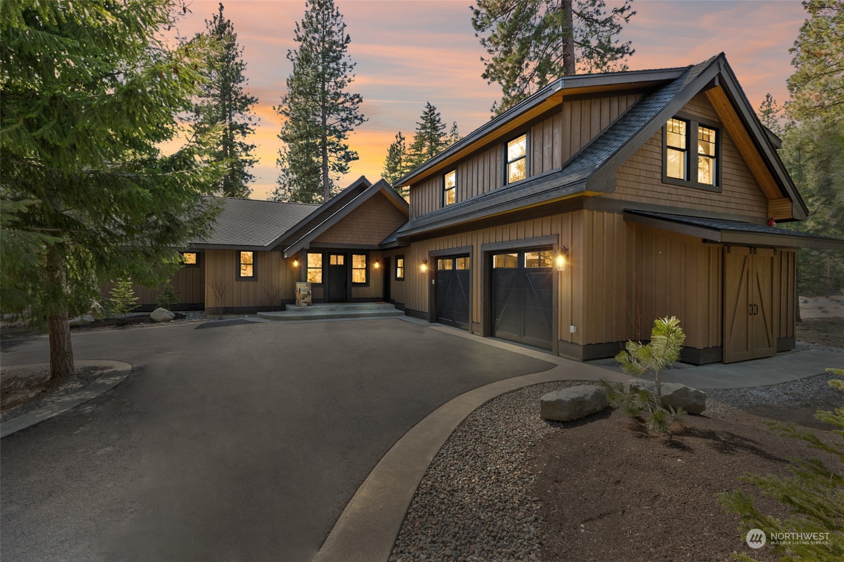 677 Larkspur Loop Cle Elum, WA 98922 - Photo 38 of 38 a front view of a house with a yard