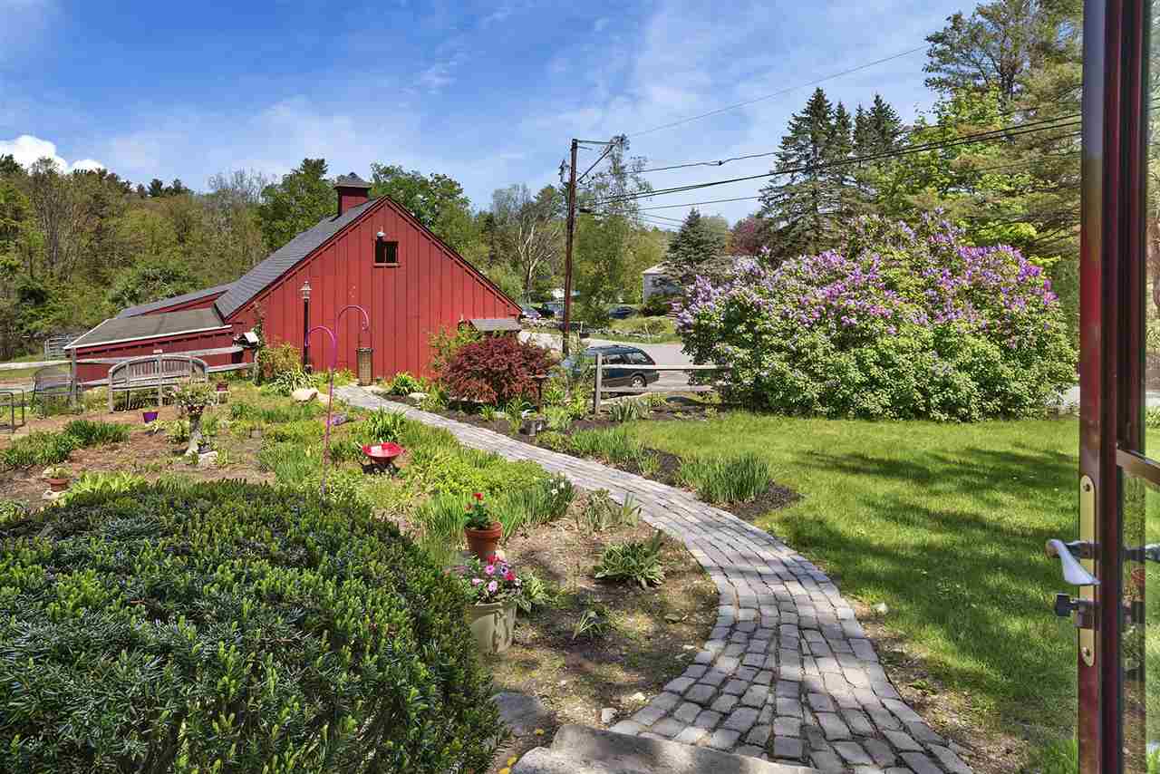 72 Edwards Mill Road Chester, NH 03036 - Photo 3 of 31