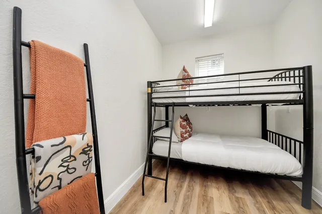 $6,500 | 710 Kipp Avenue, Kemah, TX 77565