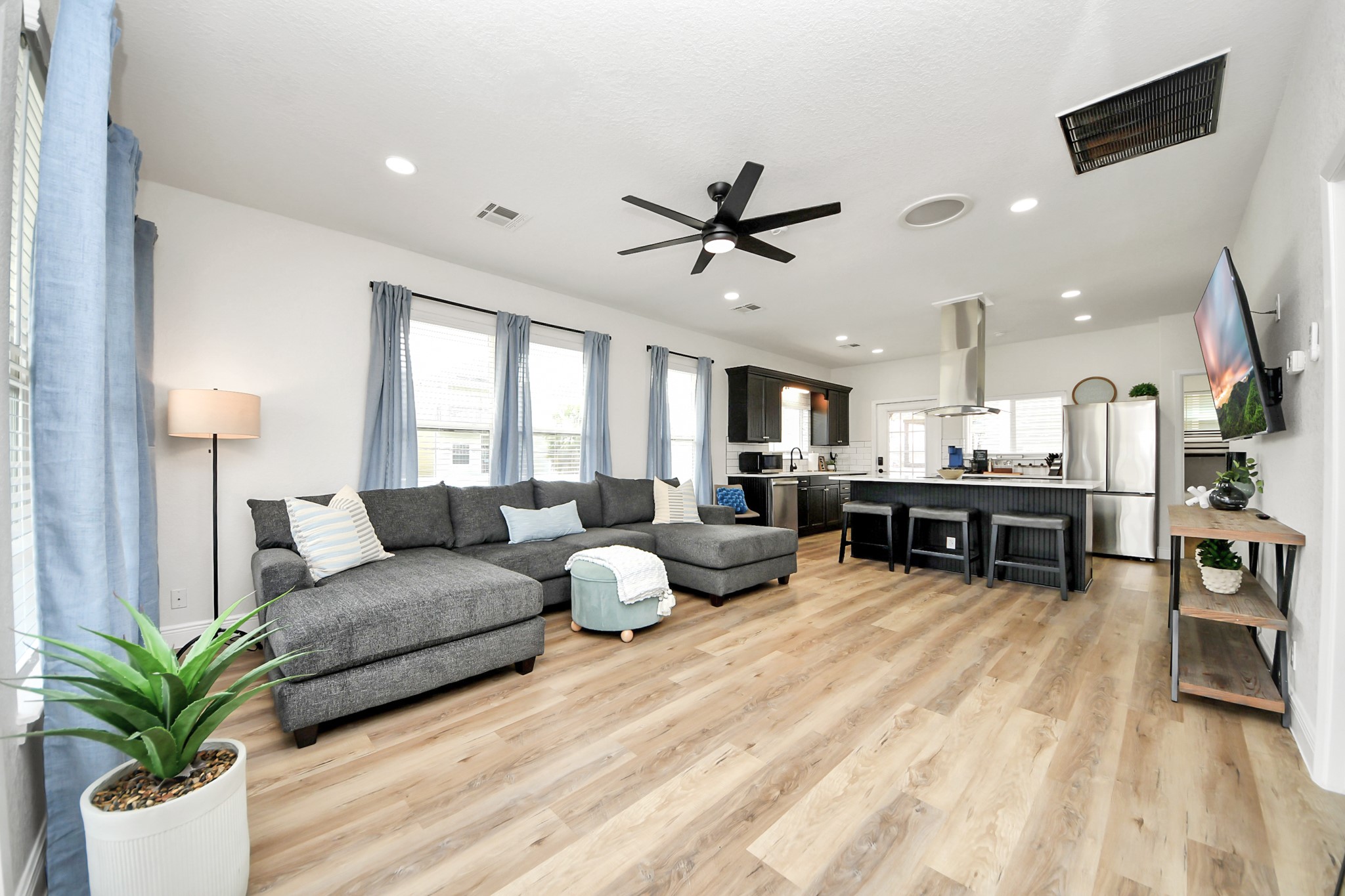 710 Kipp Avenue Kemah, TX 77565 - Photo 20 of 33