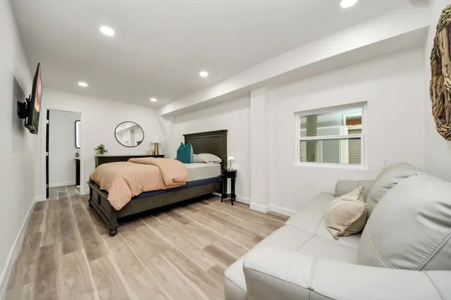 $6,500 | 710 Kipp Avenue, Kemah, TX 77565