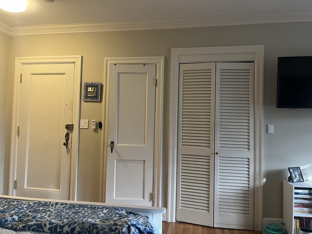 393 Broadway, Unit 1 Cambridge, MA 02139 - Photo 4 of 8