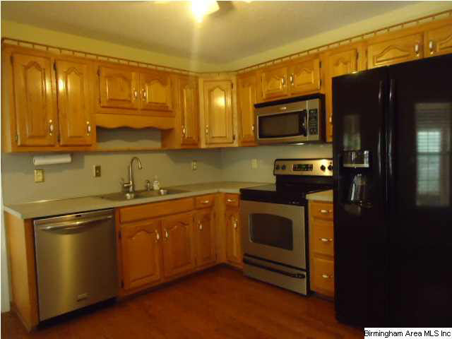 270 Lisa Lane Springville, AL 35146 - Photo 5 of 29