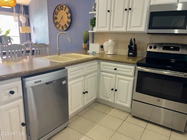 $345,000 | 904 East Sonoran Sea Beach