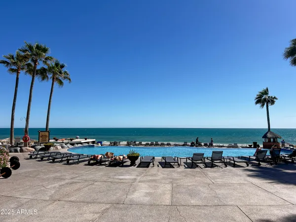 $345,000 | 904 East Sonoran Sea Beach