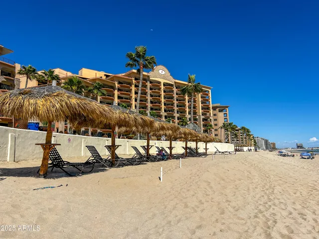 $375,000 | 904 East Sonoran Sea Beach