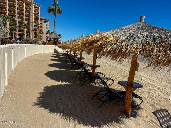 $345,000 | 904 East Sonoran Sea Beach