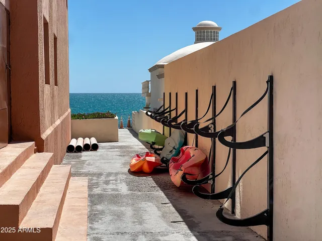 $375,000 | 904 East Sonoran Sea Beach