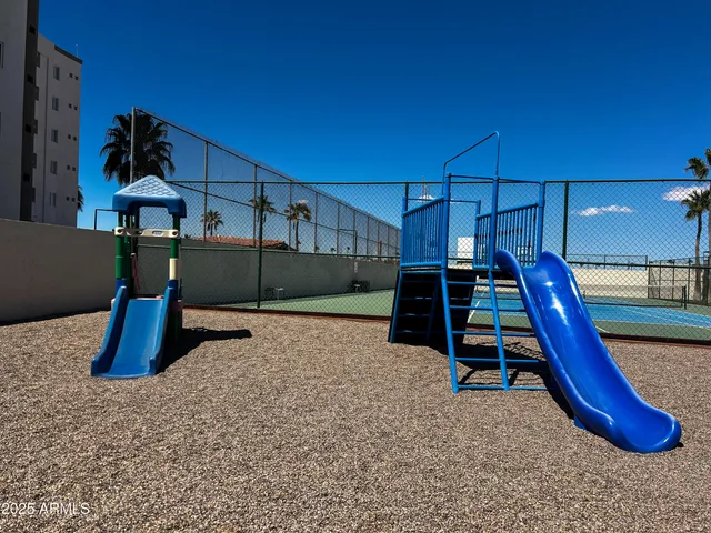 $375,000 | 904 East Sonoran Sea Beach