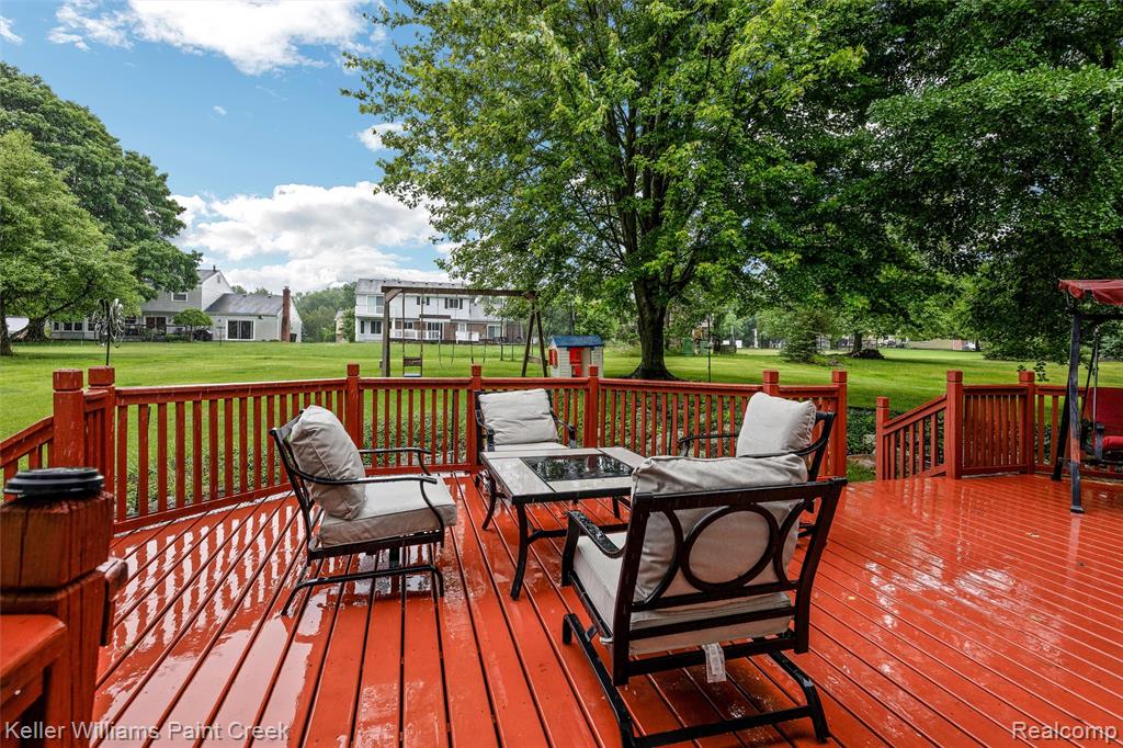 1379 Hathaway Rising Rochester Hills, MI 48306 - Photo 12 of 44 Gallery Image 12