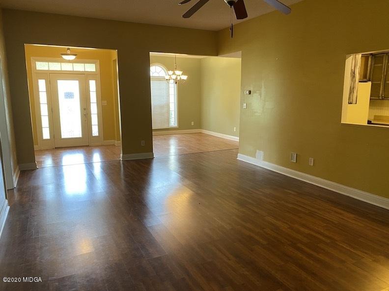 112 Crystal Ridge Circle Byron, GA 31008 - Photo 2 of 11 crystal 2