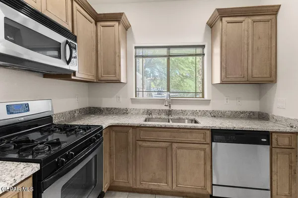 $289,000 | 5939 Bandolero Drive, Unit E, El Paso, TX 79912