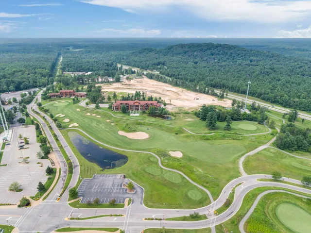 $210,000 | 2411 River, Unit 2644, Wisconsin Dells, WI 53965